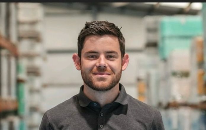 WhatsApp Image 2025-12-01 at 17.53.16